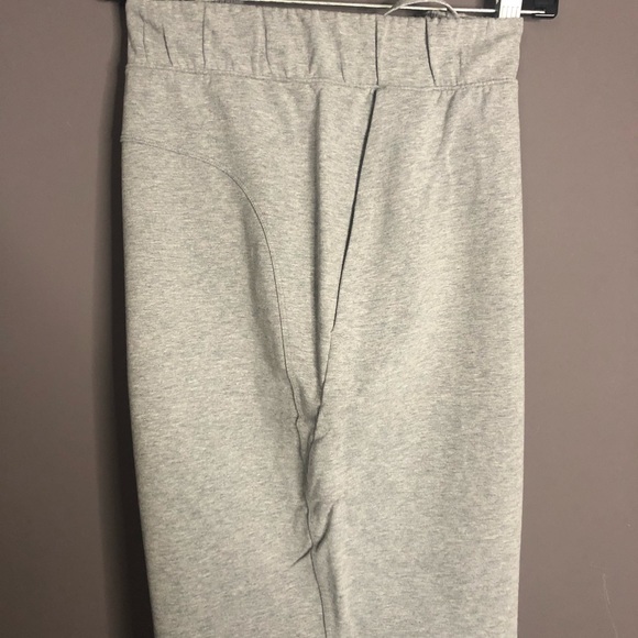 Lululemon shorts - Picture 2 of 3